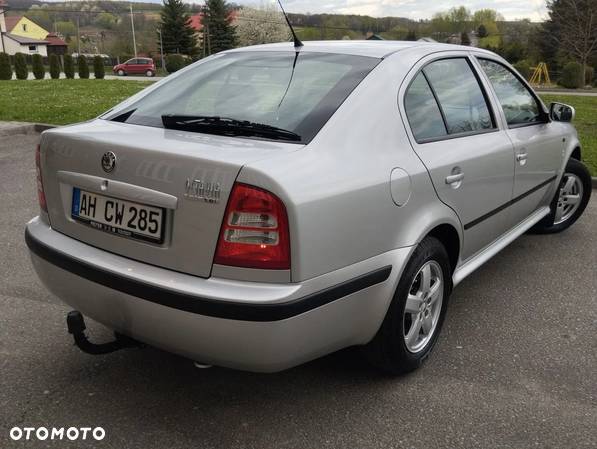 Skoda Octavia 1.6 Classic - 34