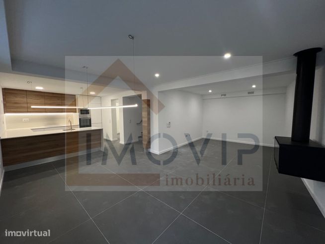 Moradia unifamiliar T3 com terraço e logradouro-21