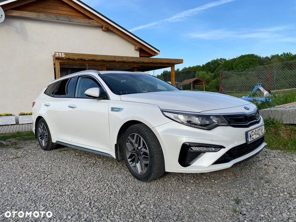 Kia Optima Plug-in Hybrid - 2