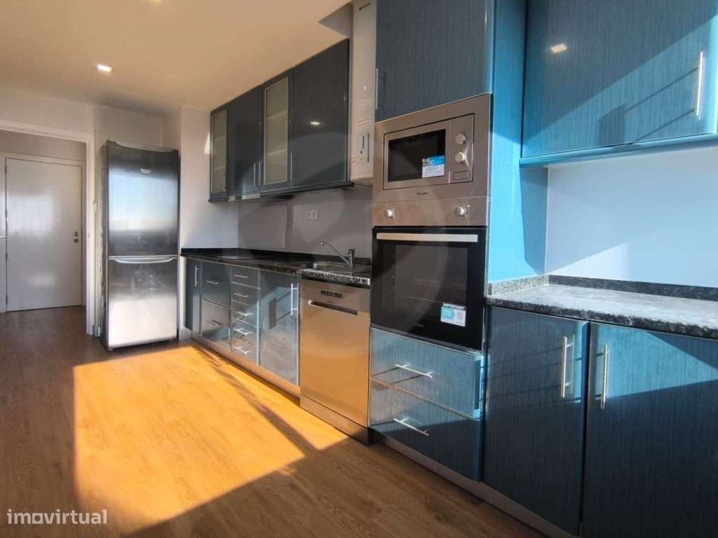 T1 Remodelado com Vistas de Mar na Póvoa de Varzim - Grande imagem: 3/26