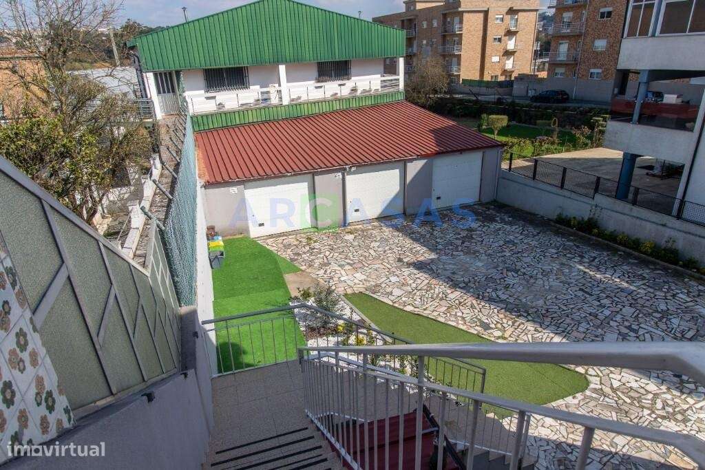 Andar moradia V3 com 2 garagens fechadas em São Cosme, Gondomar-21
