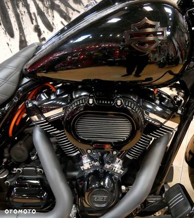 Harley-Davidson Touring Road King - 33