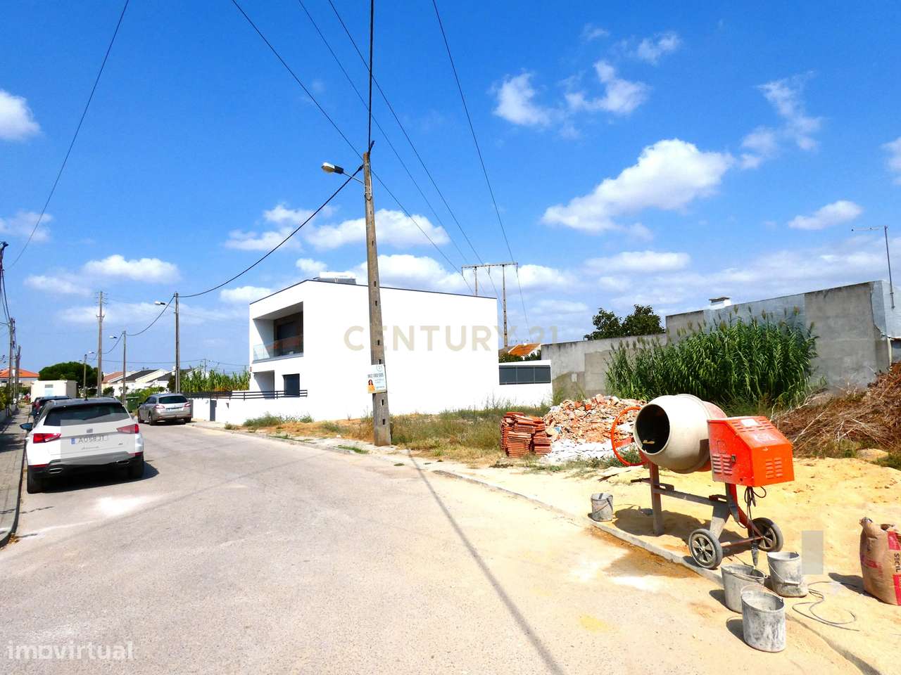 Lote Urbano em loteamento aprovado - Grande imagem: 1/7