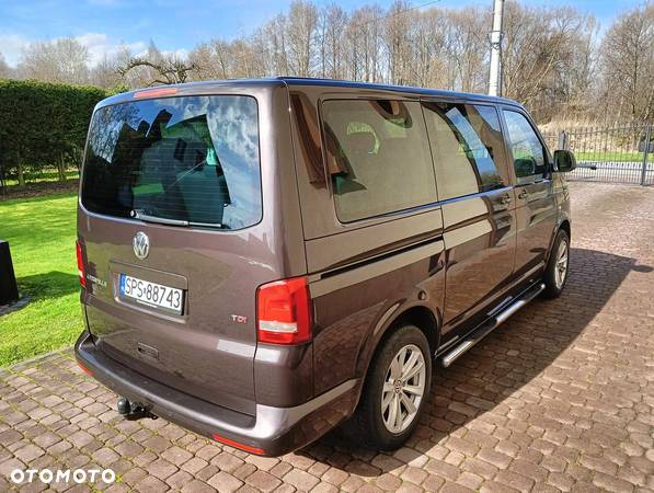 Volkswagen Caravelle - 12