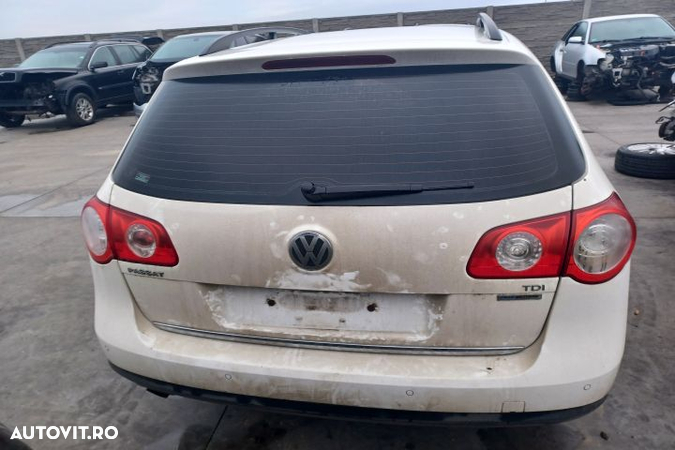 Senzor presiune gaze evacuare 04L906051M Volkswagen VW Passat B6  [din 2005 pana  2010] seria wagon - 7