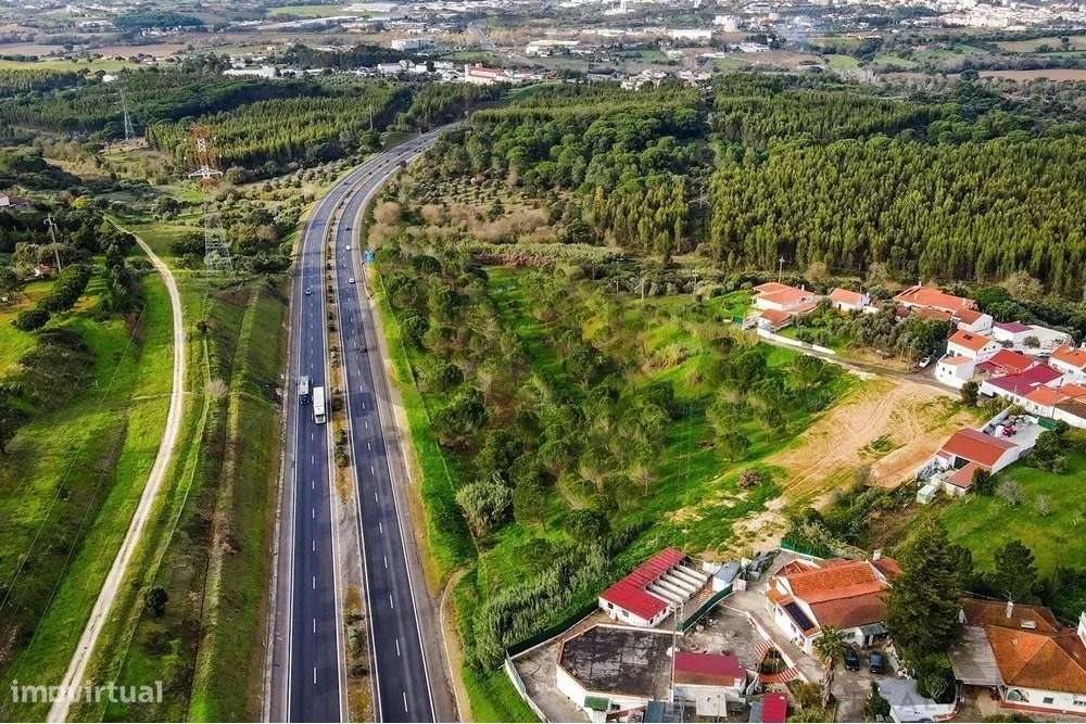 Terreno rústico com potencial de  implementação, de 60% a 70%. - Grande imagem: 2/28