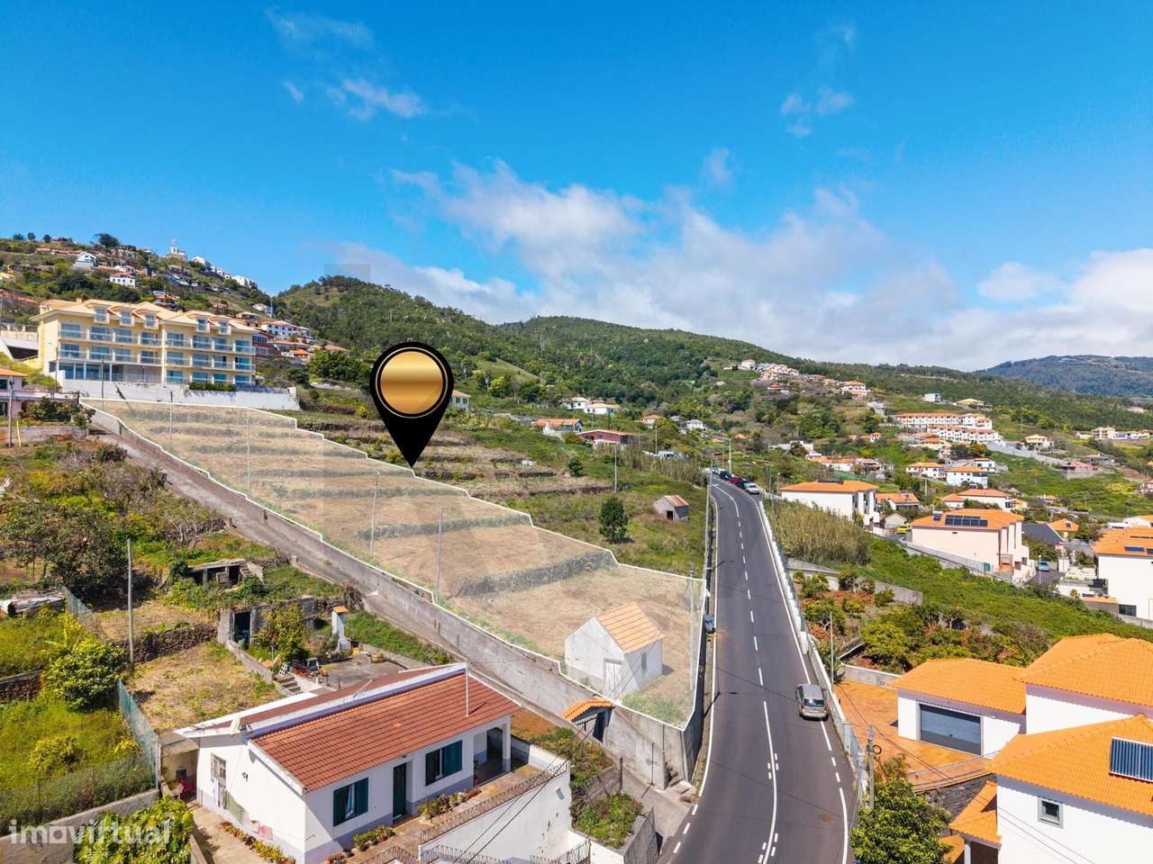 TERRENO COM VISTA MAR | POSSIBILIDADE PARA 4 MORADIAS | ALTO POTENC - Grande imagem: 2/18