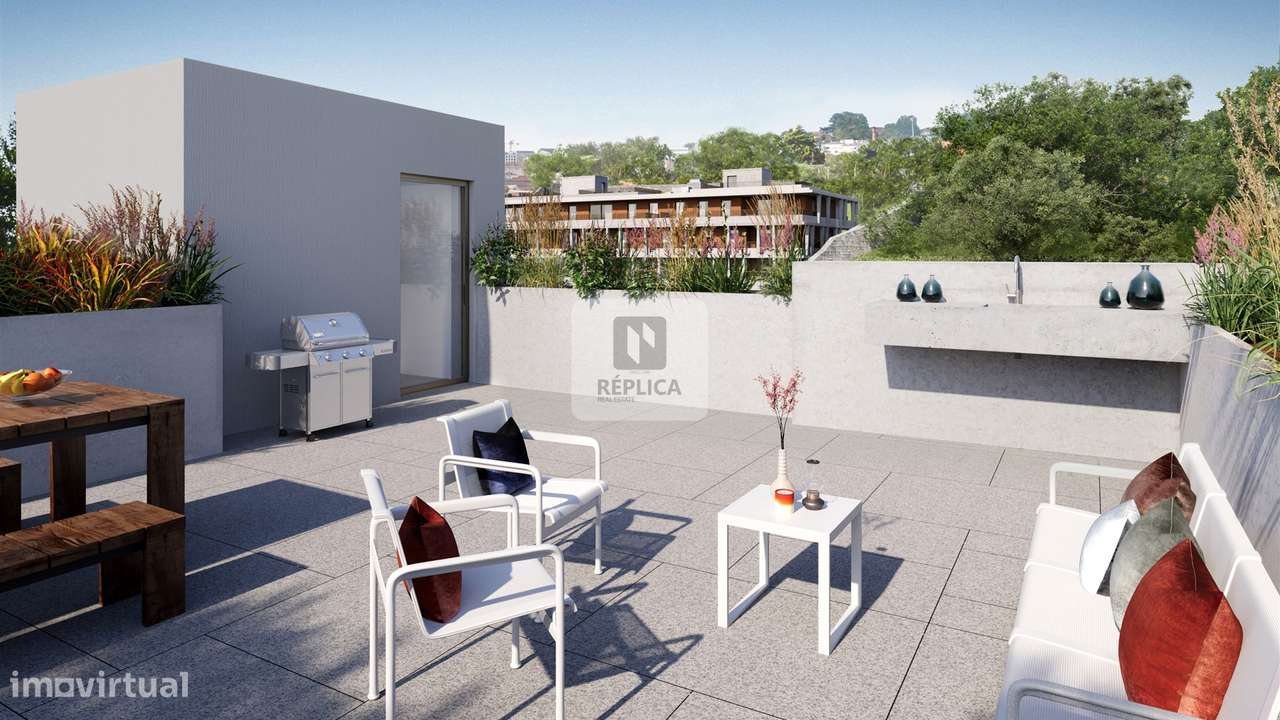 Apartamento T3 com Terraço em Condomínio com Piscina e Ginásio - Grande imagem: 5/35