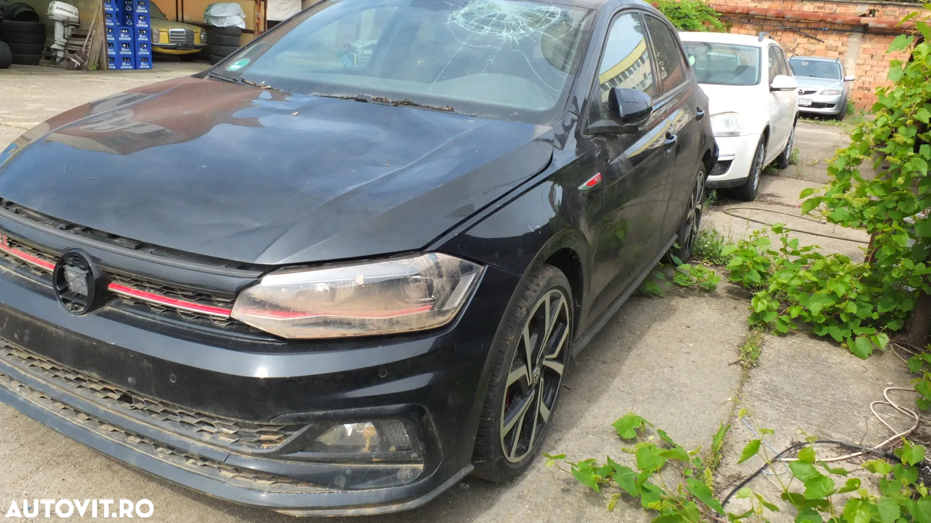 Volkswagen Polo 2.0 TSI DSG GTI - 3