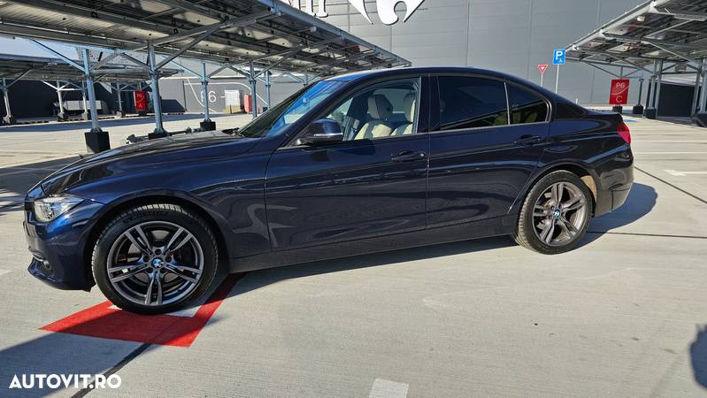 BMW Seria 3 330i xDrive Aut. Sport Line - 10