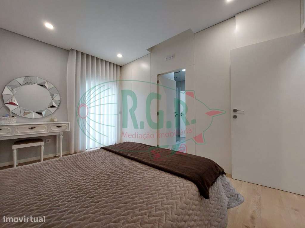 Moradia T3+1 Térrea | São Cosme | 10 min Porto-33