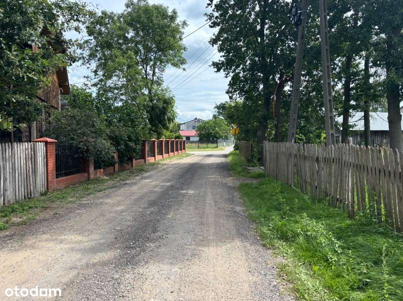 Duża zabudowana działka w mieście Brok-7