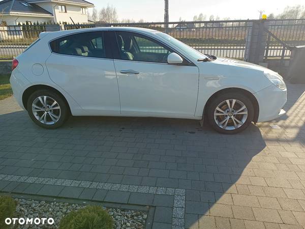 Alfa Romeo Giulietta 1.4 TB - 4