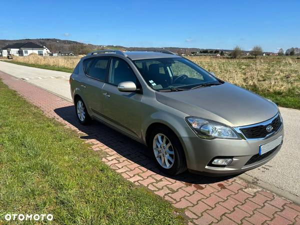 Kia Ceed Cee'd 1.6 Crdi Comfort - 9