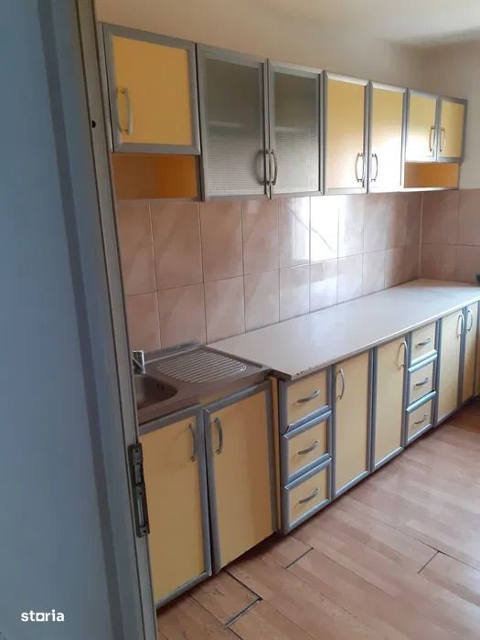 Apartament 3 camere, 68 mp, etaj 3 - zona Porolissum