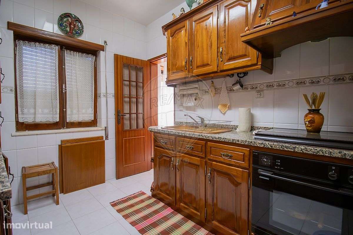 Moradia T2 para venda-15