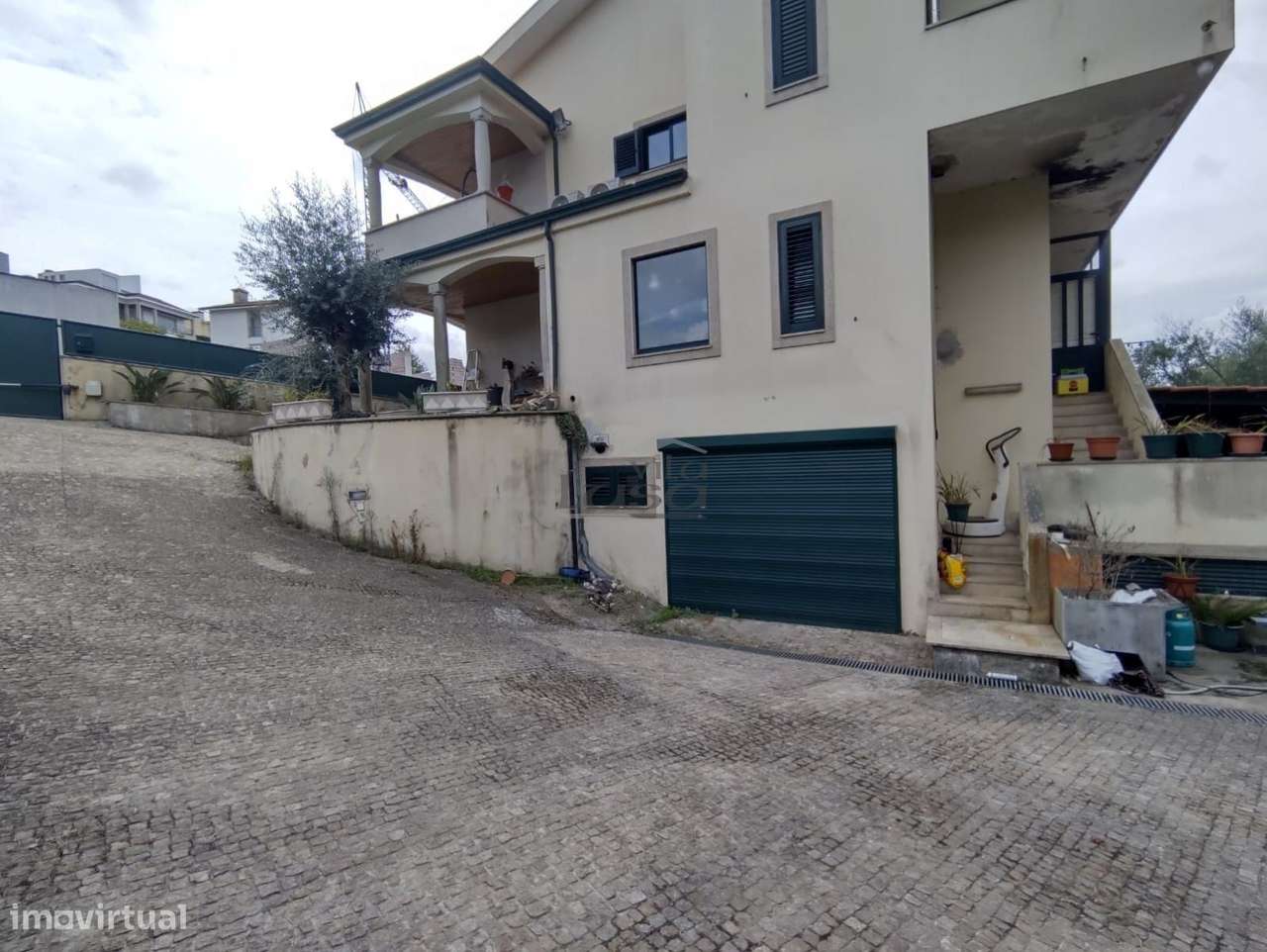 Moradia Isolada T5 em Sobrado ( Valongo) - Grande imagem: 3/24