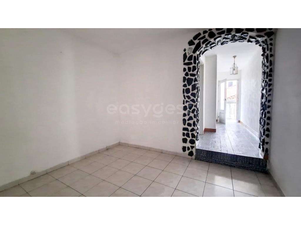 Moradia T3 habitável em Vila Flor - Grande imagem: 4/12