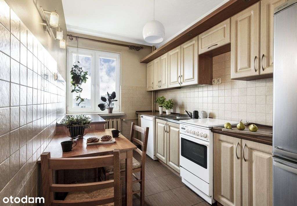 3 pokoje z możliwością przebudowy na 5-8