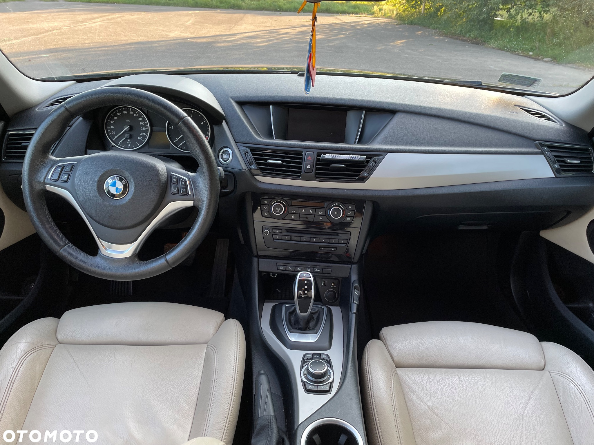 BMW X1 xDrive18d - 6
