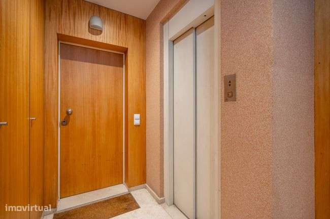 Apartamento T2 à venda em Guimarães - Fermentões-2