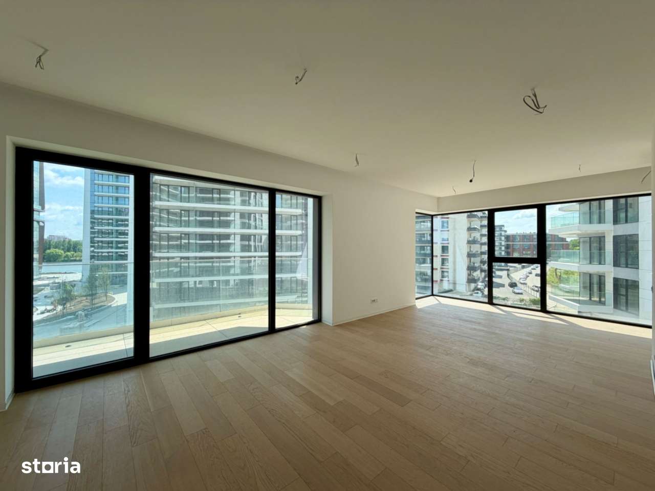Apartament premium cu 4 camere | Vedere spectaculoasa catre lac | One