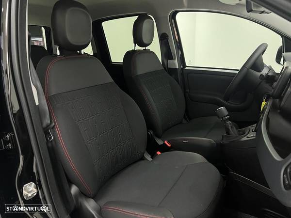 Fiat Panda 1.0 Hybrid (RED) - 24