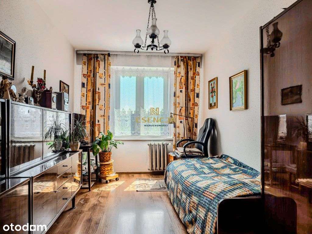 Trzypokojowe mieszkanie z balkonem-3