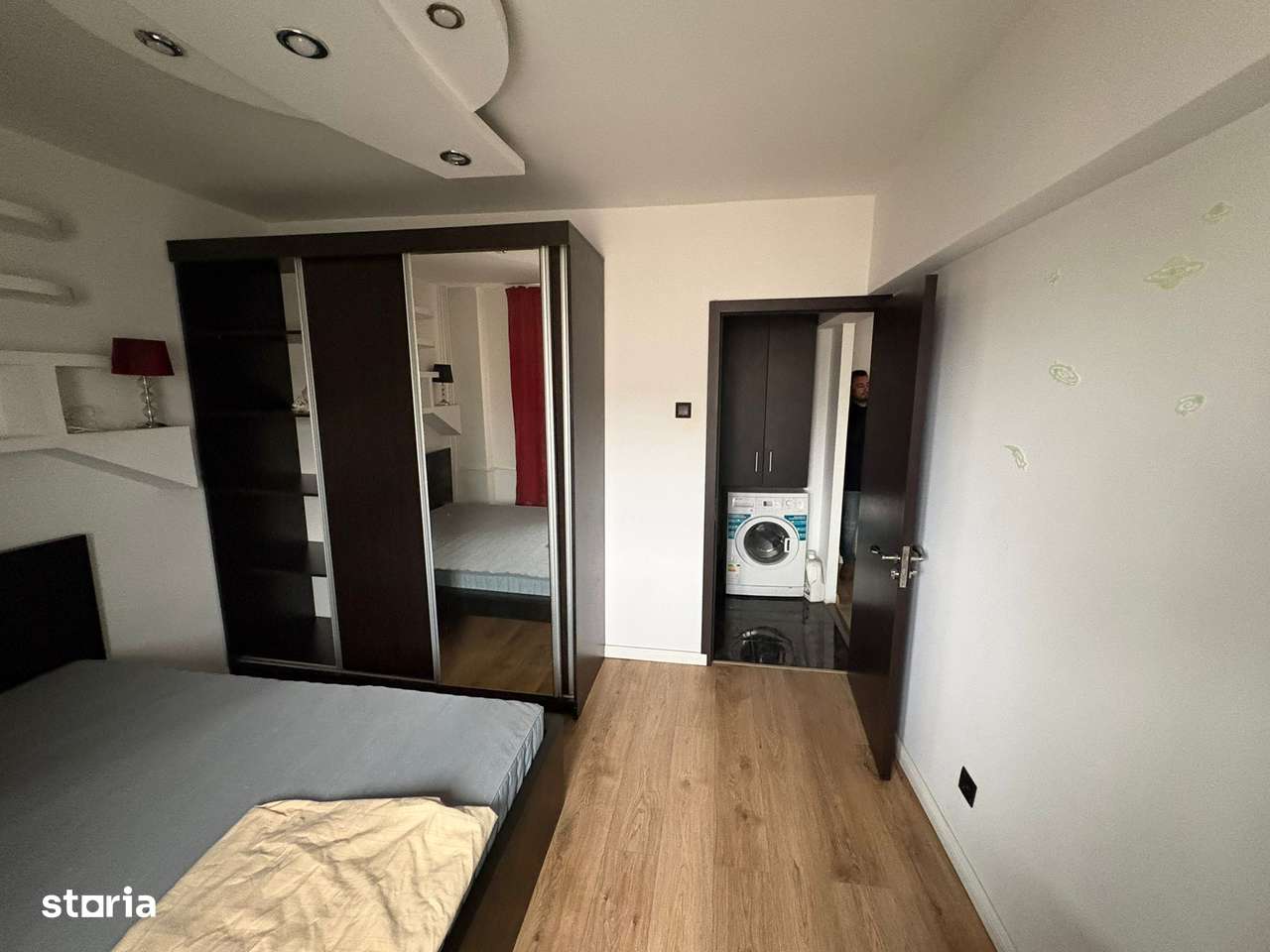 2 camere, zona Apărătorii Patriei / Berceni–Olteniței - Imagine principală: 4/10