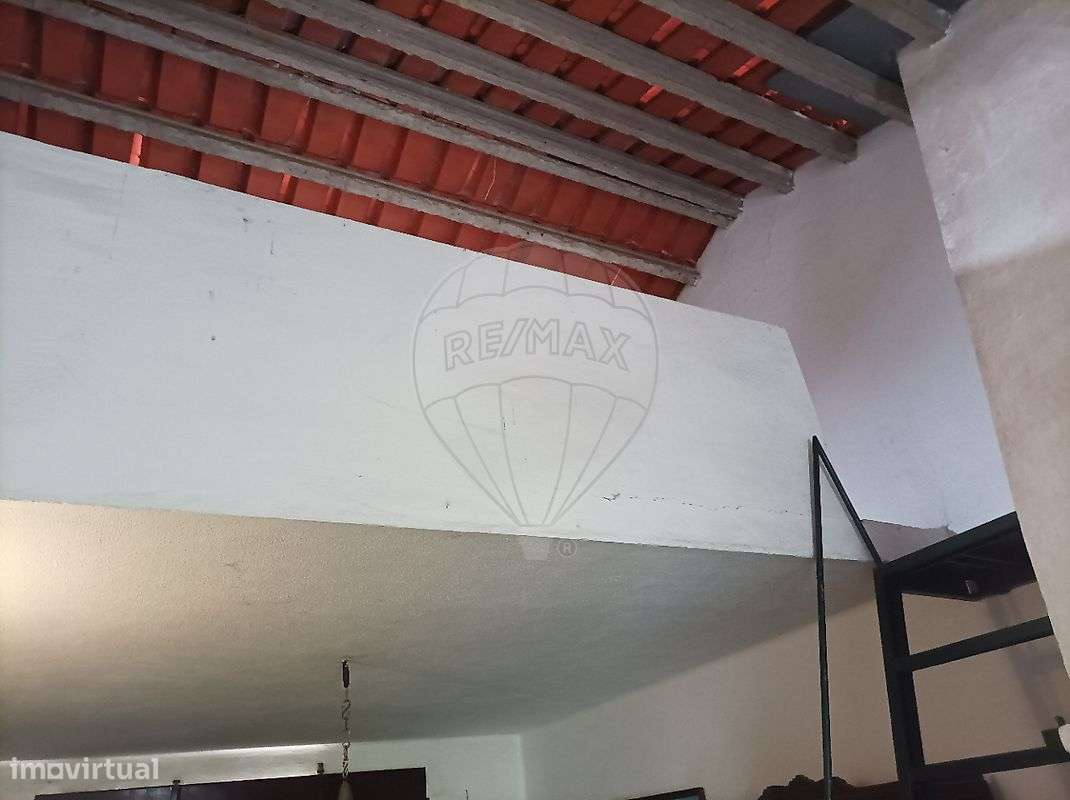 Moradia T2 para venda-18