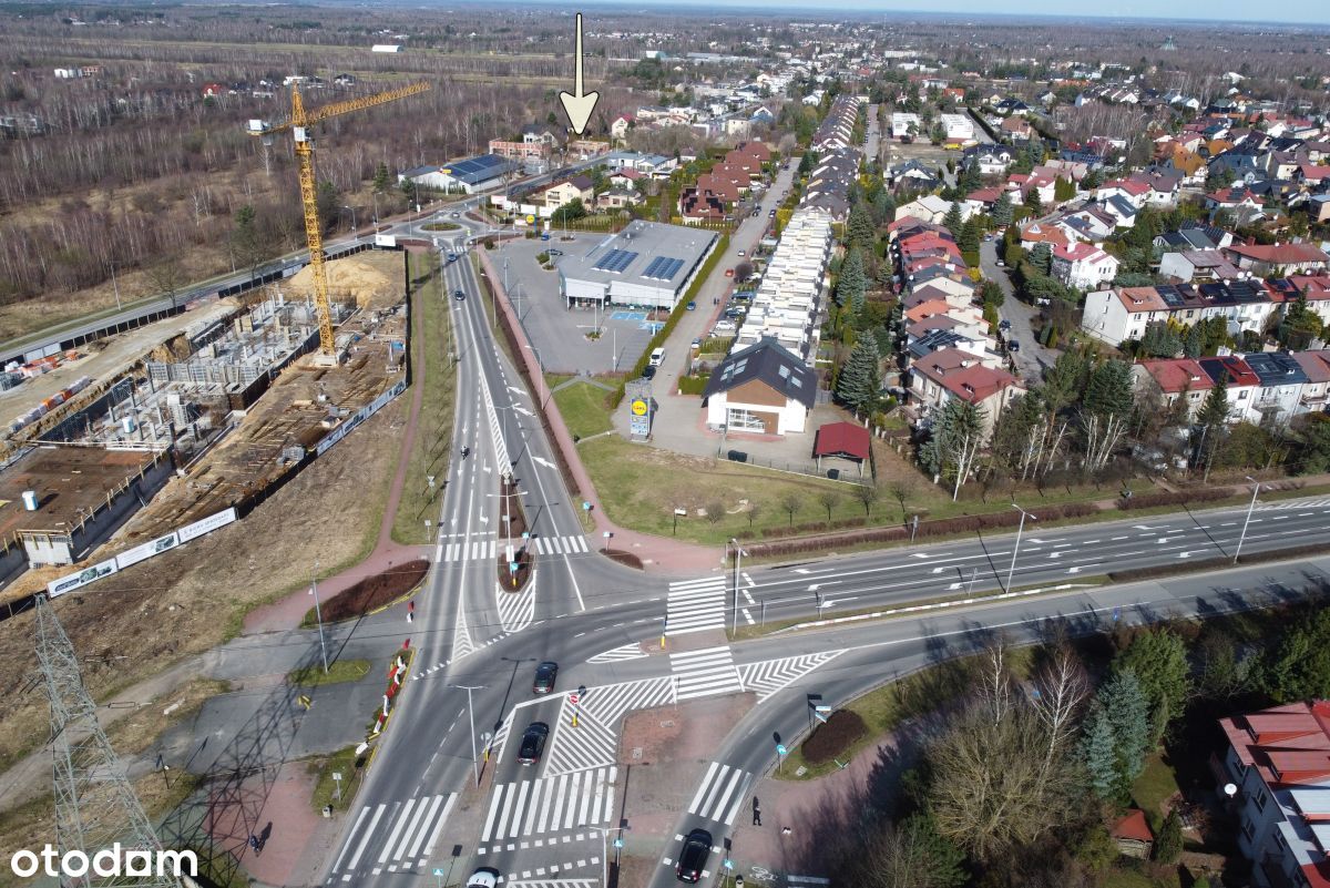 Lokal na Parkitce pomiędzy Lidl a Biedronka,