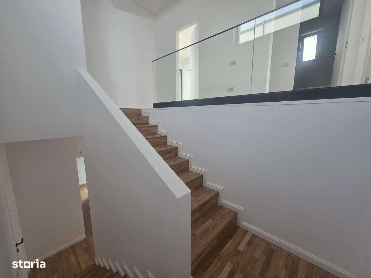 Vila LUX | 5 camere | TUNARI - Imagine principală: 5/18