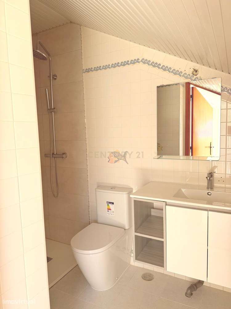 T2 duplex remodelado, Praia de São Bernardino-11