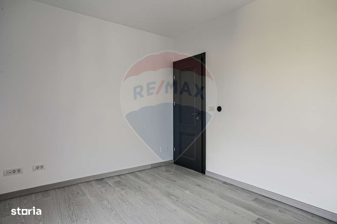 Apartament nou de vânzare cu 3 camere la Adora Park-2