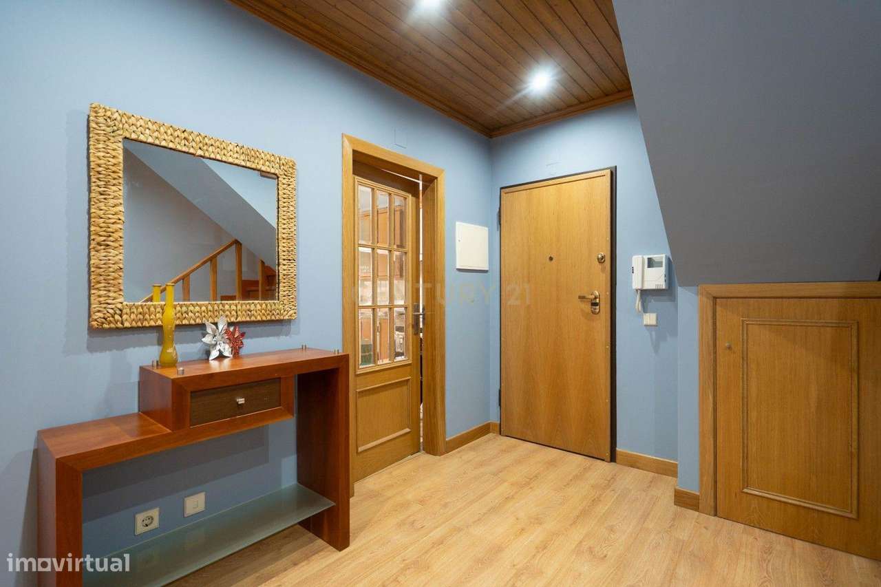 Apartamento  T2 duplex com Garagem - Grande imagem: 5/60