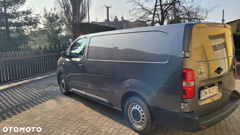 Toyota Proace - 9