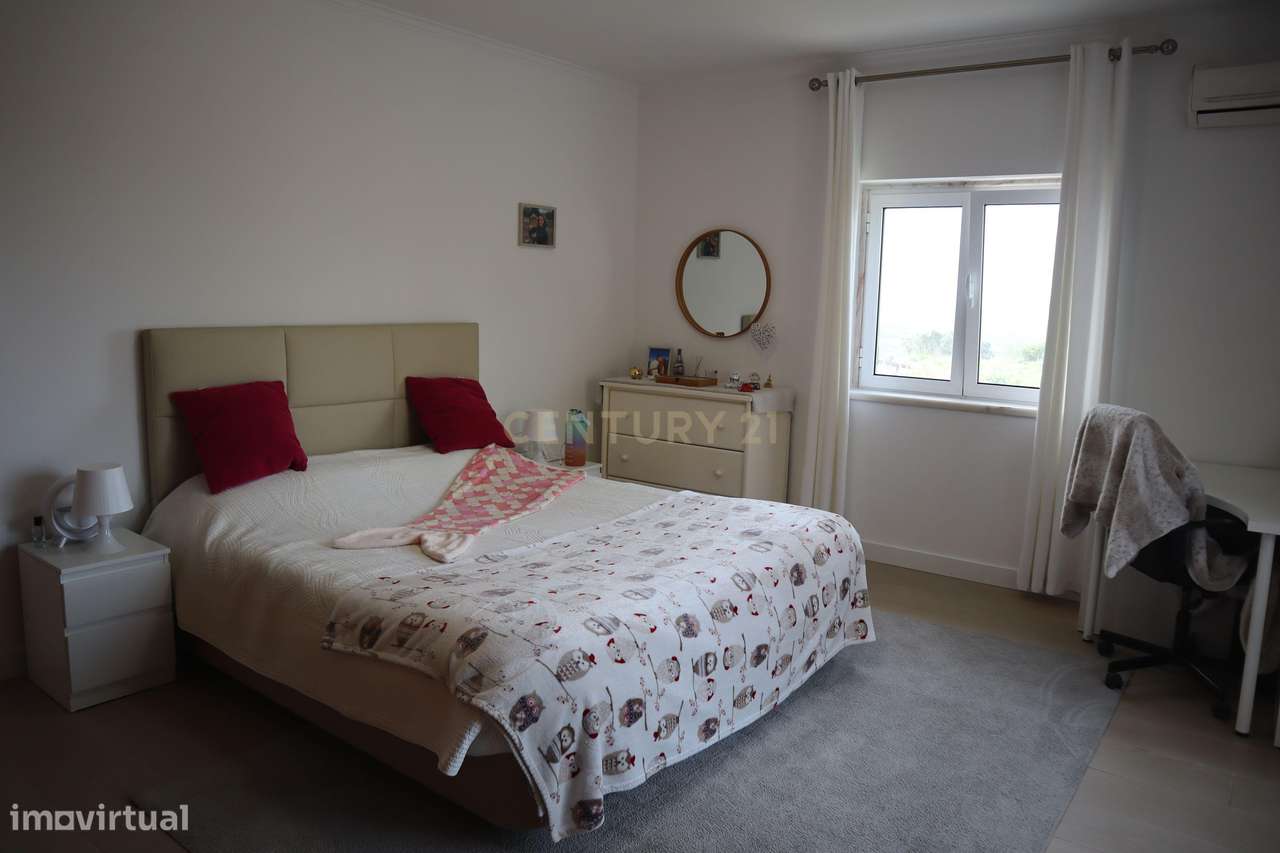 Encantadora Quinta em Mafra com Vista Mar e Serra – Piscina, Anexos e-18