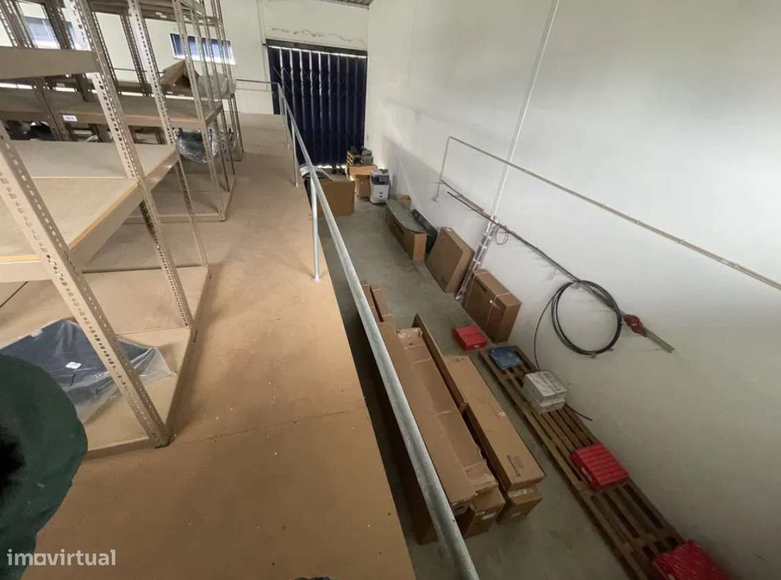 Armazém para aluguer ou venda - Grande imagem: 5/8