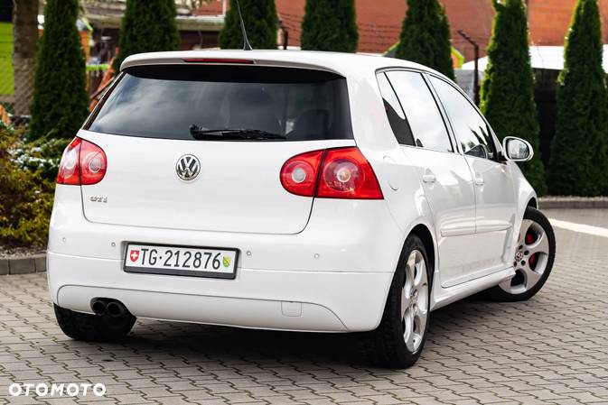 Volkswagen Golf V 2.0 TSI GTI - 11