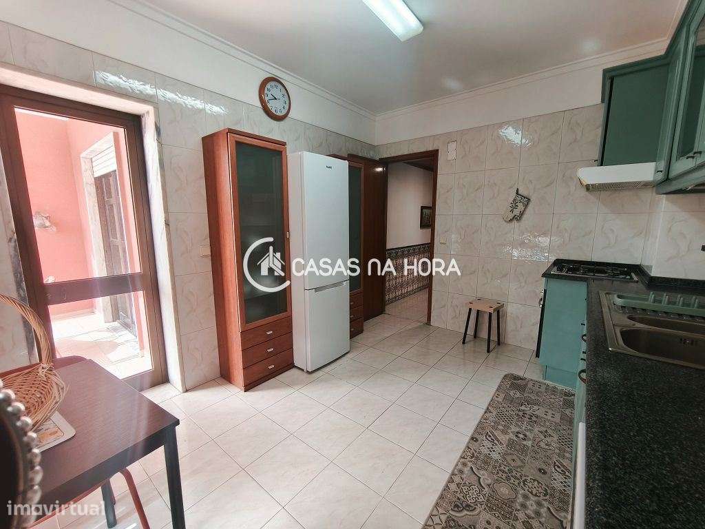 EXCELENTE Apartamento T2 Muito Bom estado c/ Boas Áreas - Tapada da... - Grande imagem: 5/30