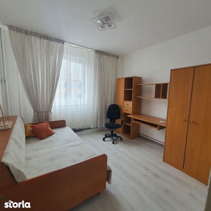 Apartament 2 camere Calea Bucuresti, etaj 3, centrala