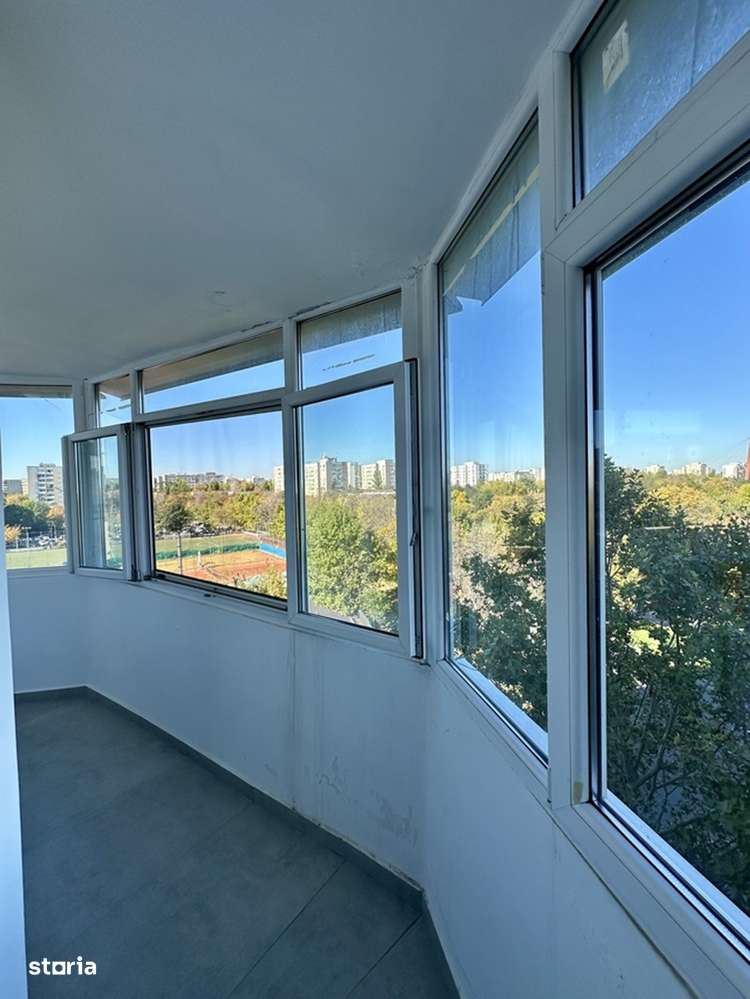 Drumul Taberei, vis a vis Auchan, bloc cu BRD an 1980-10