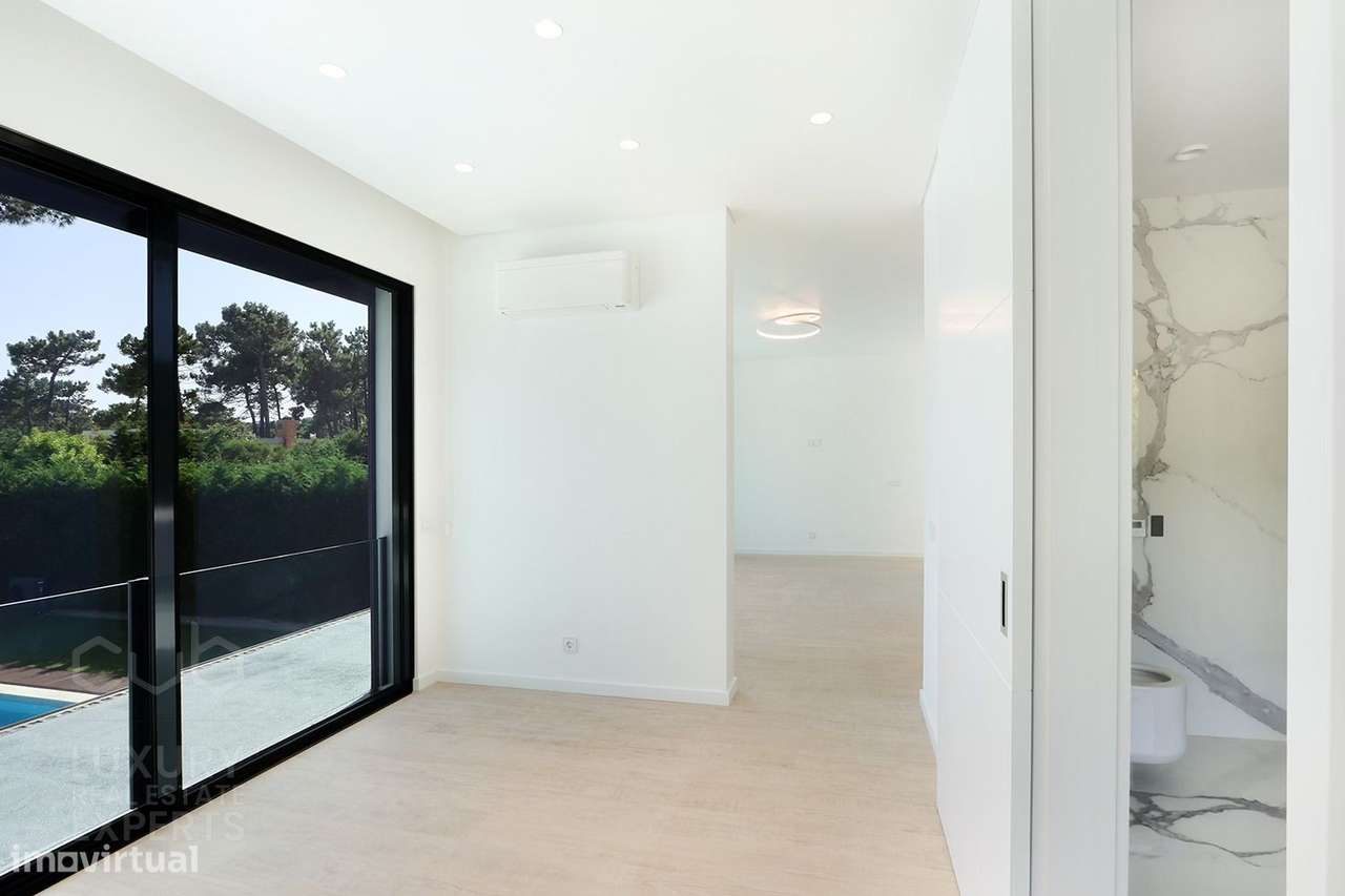 Moradia de Luxo T5 com Piscina na Herdade da Aroeira | Condomínio Priv-50