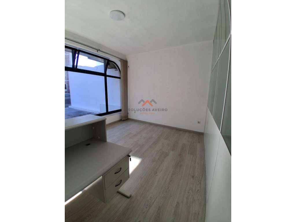 Loja em localização premium no centro de Ílhavo! - Grande imagem: 5/11