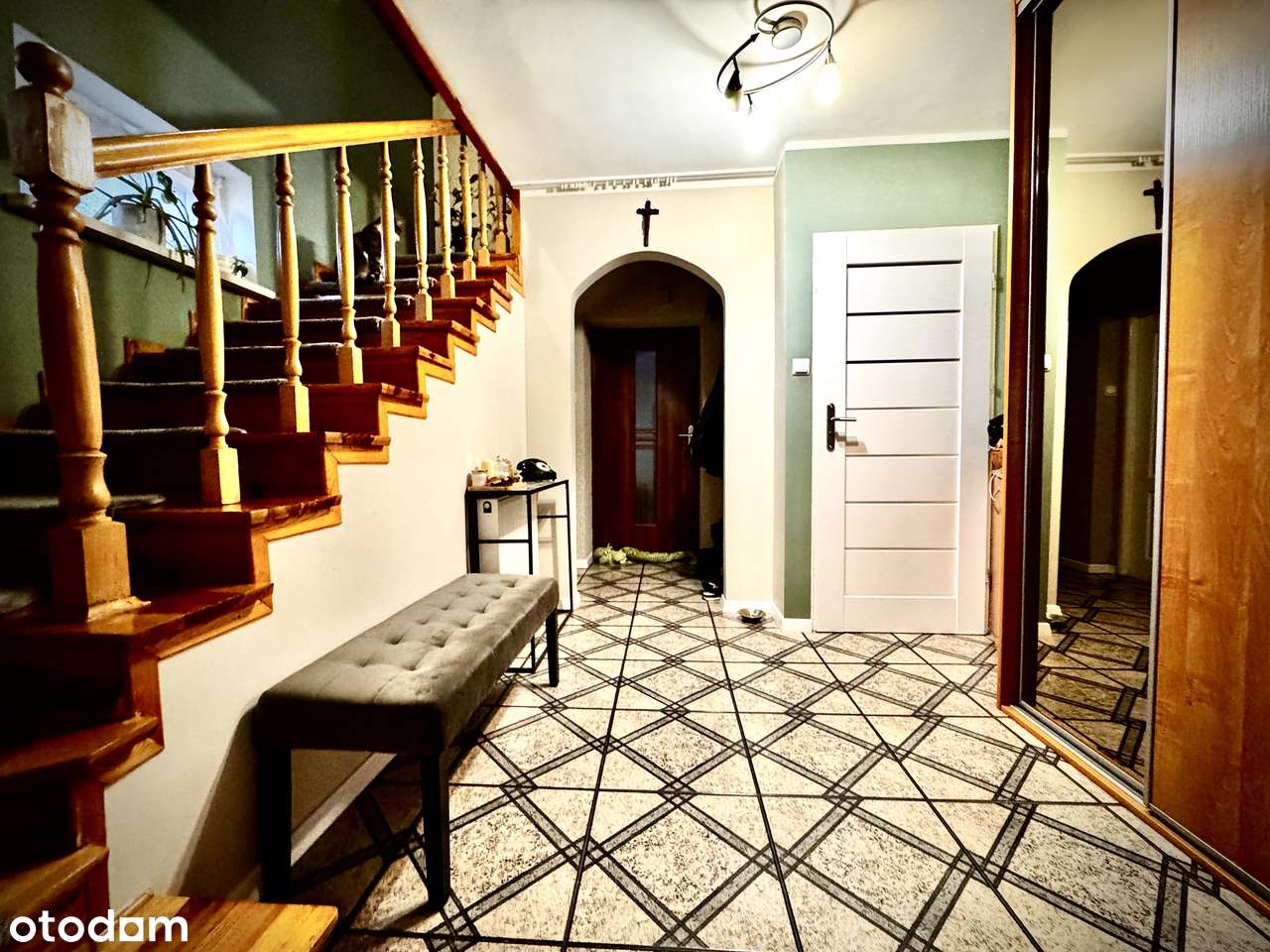 Dom na sprzedaż przy ul. Waryńskiego w Mławie – 150 m², działka 296 m2-6