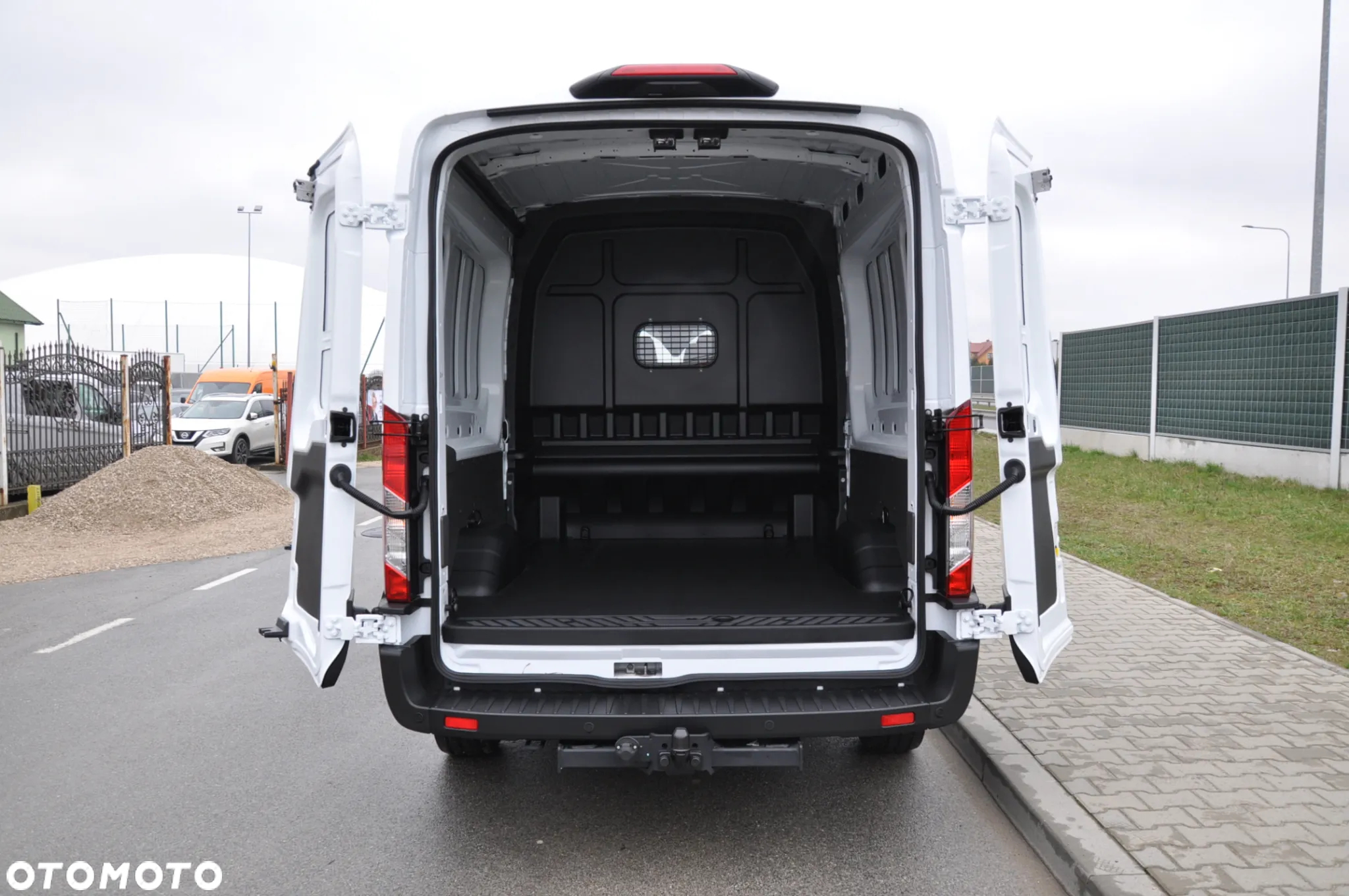 Ford TRANSIT L3H2 DCiV RWD TREND 7os BRYGADOWY FABRYCZNIE NOWY DOSTĘPNY OD RĘKI - 6