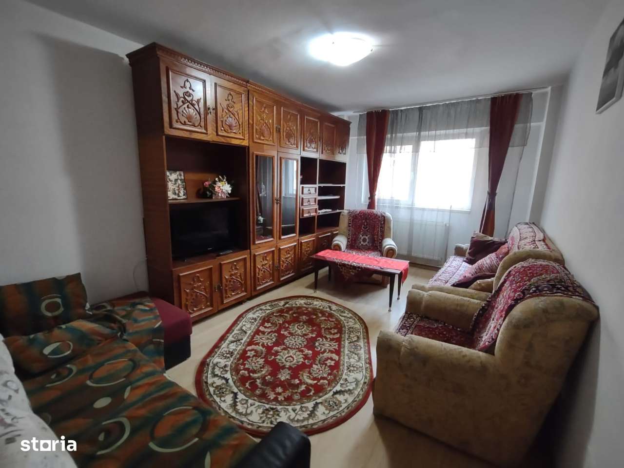 Apartament cu 2 camere decomandat zona Florilor Vlahuta - Imagine principală: 5/9