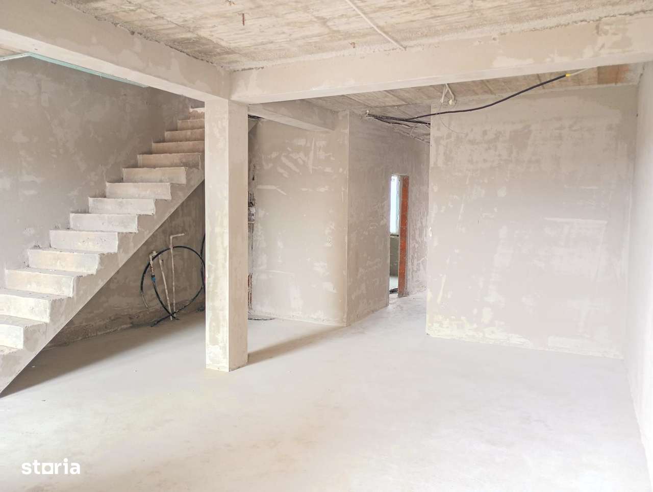 Casa cu priveliste superba in  Saldabagiu de Munte-4