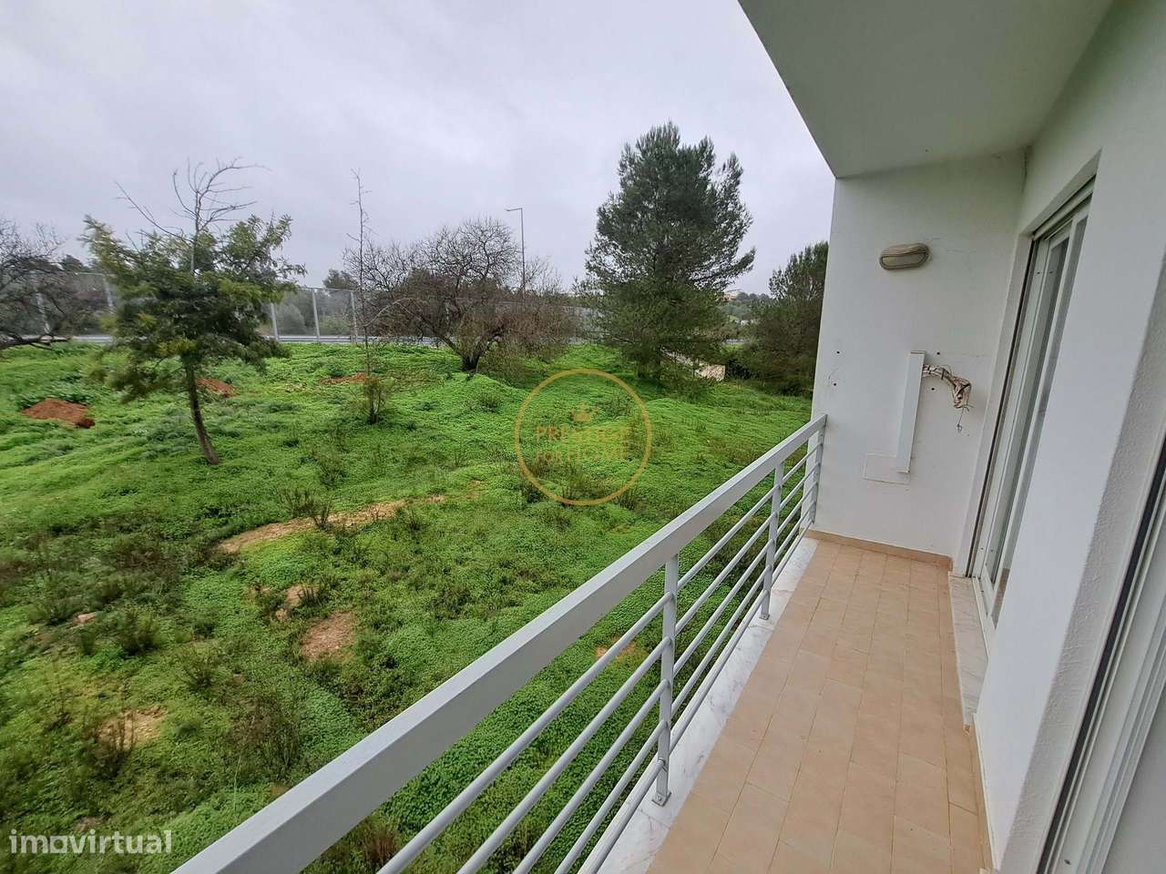 Apartamento T2 - 1º Andar com elevador e Garagem –Qta de  Betunes - Grande imagem: 5/17