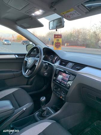 Skoda RAPID 1.0 TSI Ambition - 5